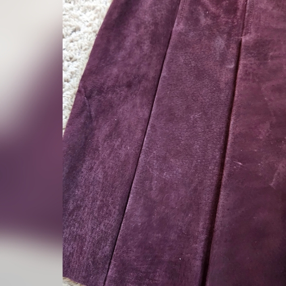 Vintage WILSON’S LEATHER Genuine Suede Mini Skirt – NWT Plum (Size 2) - Picture 5 of 11